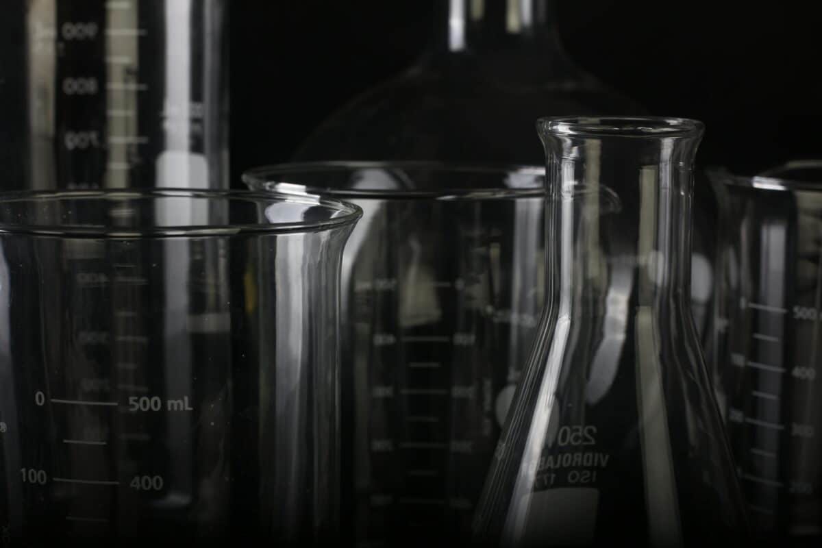 Photo of clear glass measuring cup lot