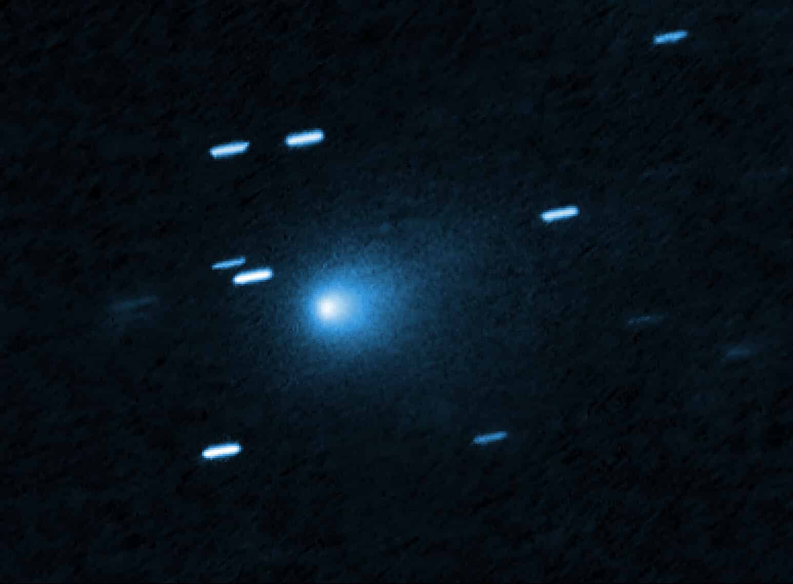 Photo: Interstellar Object 3I/ATLAS, by ESA/Hubble, CC BY 4.0 , via Wikimedia Commons.